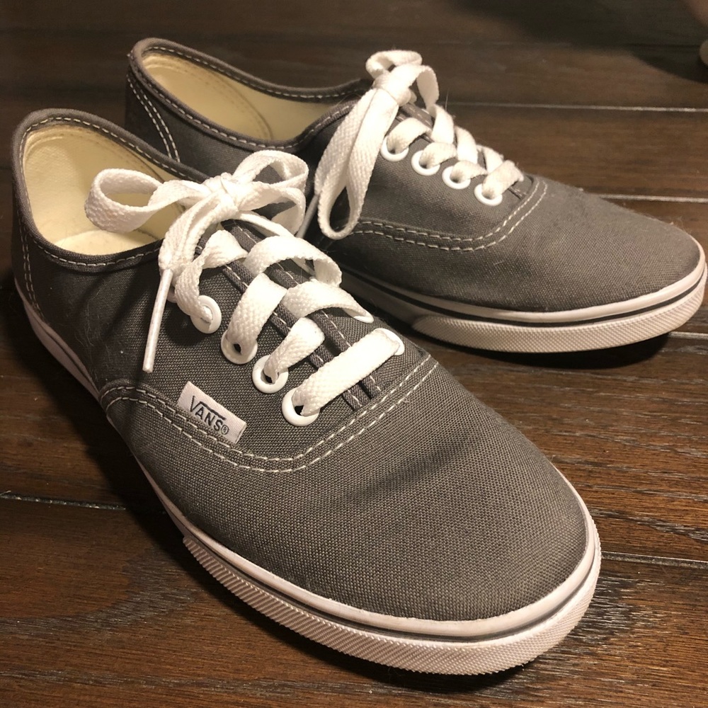 Classic Vans Sneakers